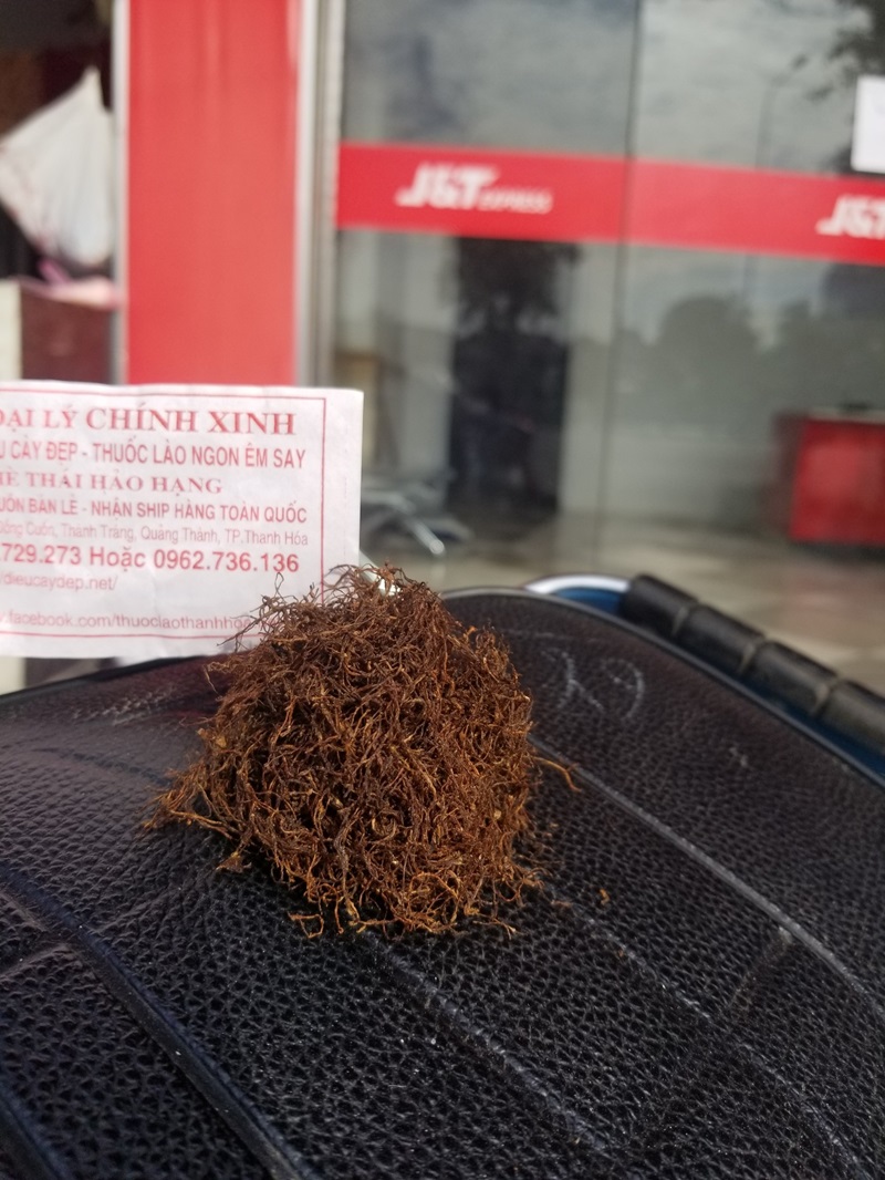 Bài thơ chế hay về thuốc lào