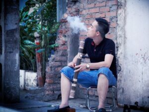 Cách Hút Thuốc Lào Đúng Cách