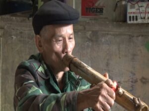 Hút Thuốc Lào Khi Say Rượu Nguy Hiểm Không